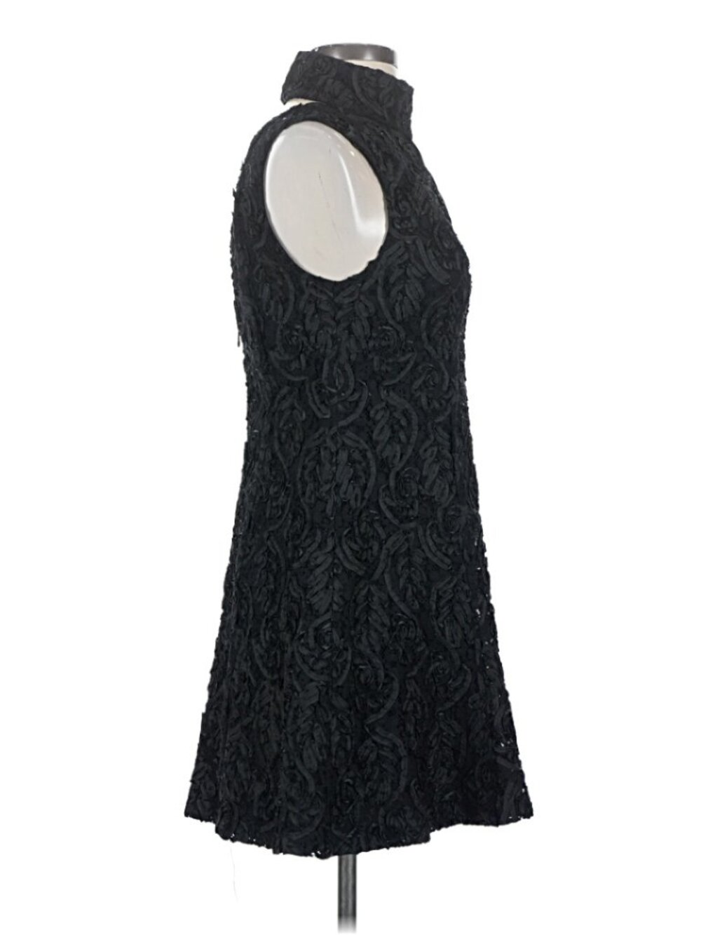 Free People Black Rosette Lace High Neck Mini Dress Size 2 NWT - Picture 5 of 6